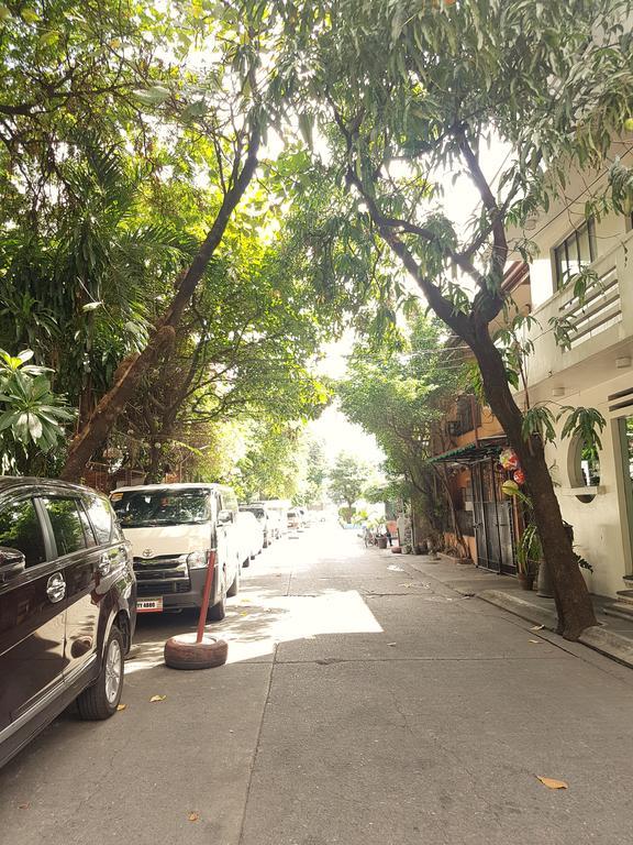 The Clipper House, Poblacion Makati Manila Bagian luar foto