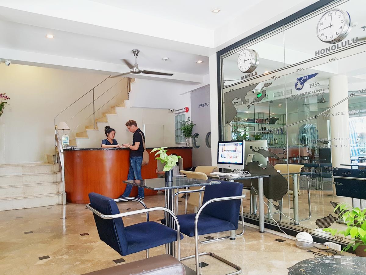 The Clipper House, Poblacion Makati Manila Bagian luar foto